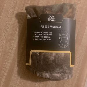 Realtree edge fleece face mask. Never worn.
